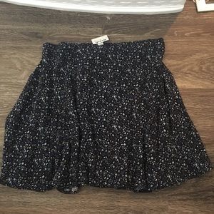 Cute floral flows skirt